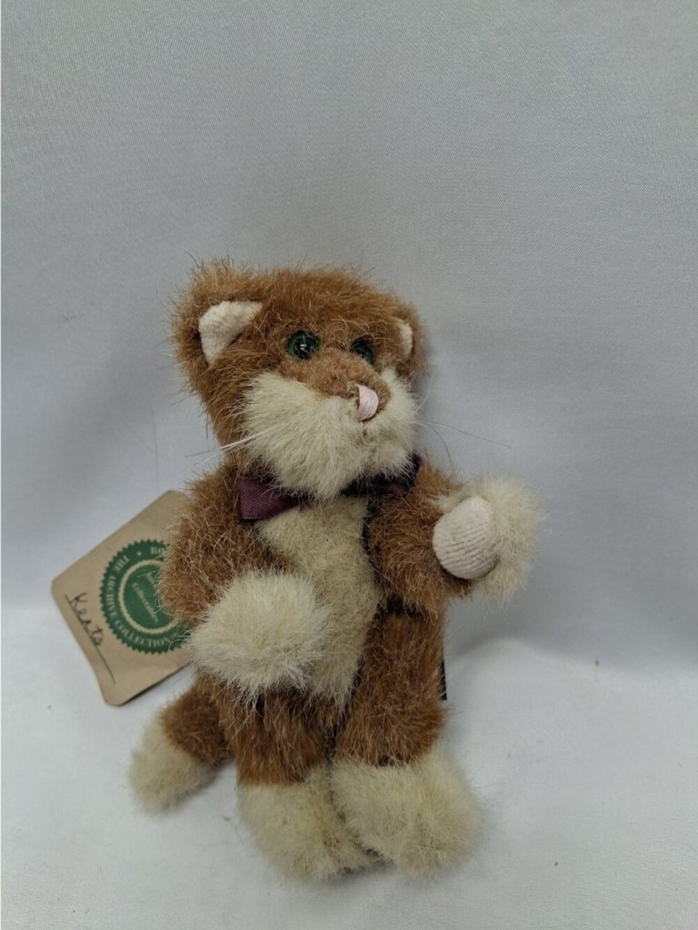 Boyds Bears KEATS #5743 Plush 5.5”Cat - Green Eyes, Burgundy Bow 1997 -Tags